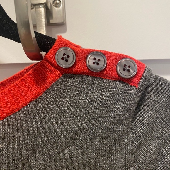 The Limited knit sweater with block coloring - Picture 3 of 5